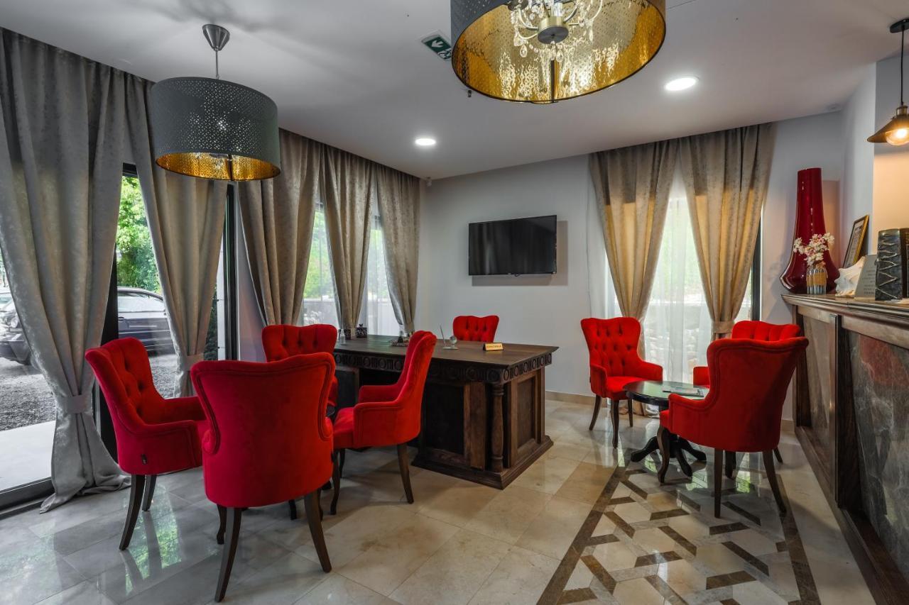 Hotel Plaza Lucice Petrovac Dış mekan fotoğraf