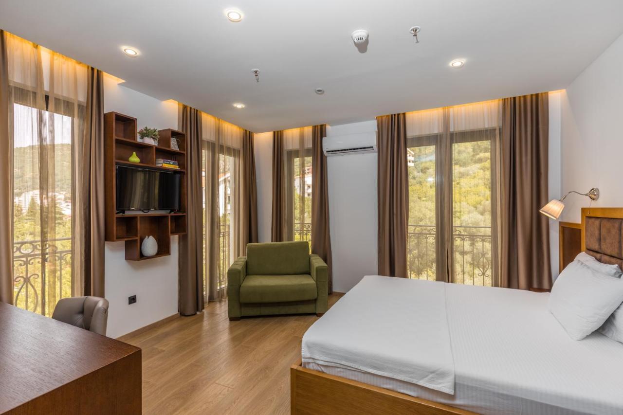 Hotel Plaza Lucice Petrovac Dış mekan fotoğraf