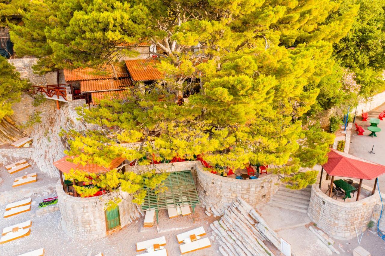 Hotel Plaza Lucice Petrovac Dış mekan fotoğraf