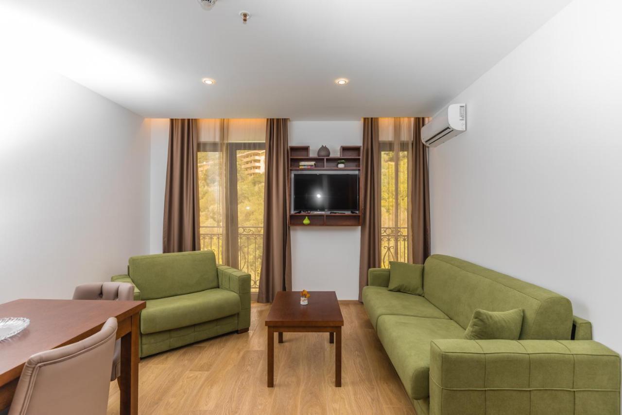 Hotel Plaza Lucice Petrovac Dış mekan fotoğraf